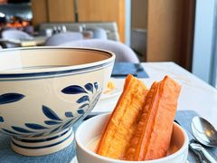 -深圳国际会展中心希尔顿酒店(前海华发冰雪世界店)