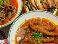 -耙吉吉川味小酒馆(本地人回头店)