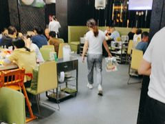 -海底捞火锅(吾悦国际广场店)