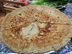 青稞饼-宏宏无烟石板烧烤