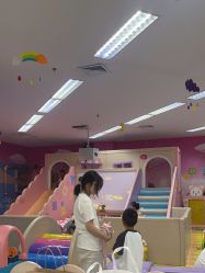 -孩子王童乐园(常德万达店)