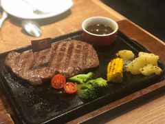 -必胜客(璞丽中心店)