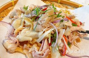 Fragrant Torn Chicken Salad