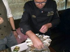 -斯普汇生蚝牛排馆(中骏世界城店)
