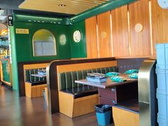 -曼听小寨海鲜烧烤·大连辣炒大王(盖州街店)