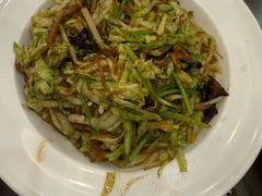 包菜粉丝-鸿运楼烤鸭店(天桥店)
