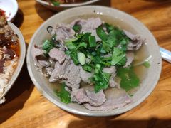-谢老五跷脚牛肉·非遗传承店