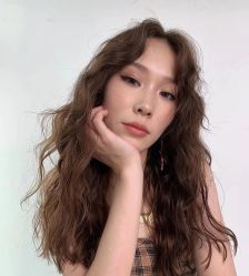 -BULB STUDIO 巴柏明星发型工作室