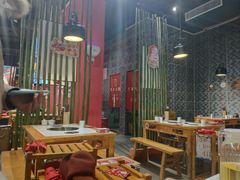 -牛华八婆麻辣烫(龙湖U城店)
