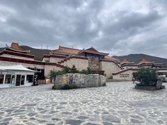 -日月山景区