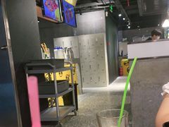 -肥肥虾庄·金牌油焖大虾(杨园滨江时代walk店)
