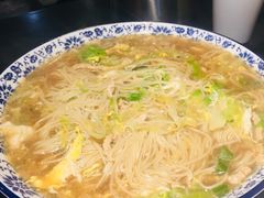 爆锅面-晚归月亮湾私家菜(临邑路店)