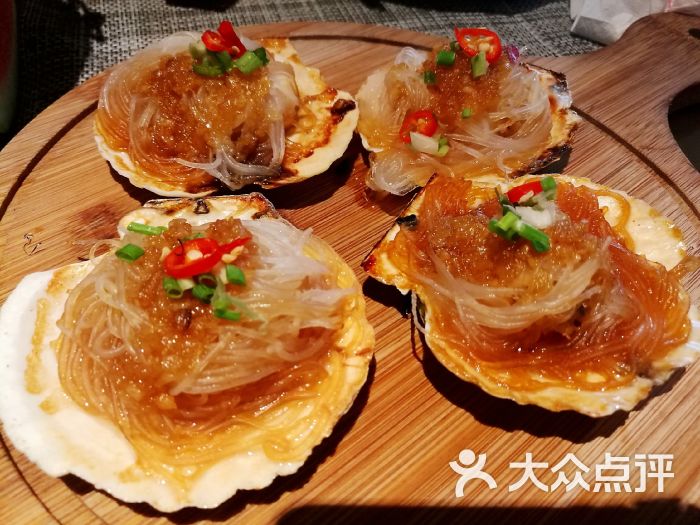 喜仓小火锅.海鲜烧烤宵夜(光谷k11店)超级扇贝图片 第1张