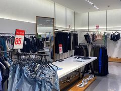 -URBAN REVIVO(深圳华润万象天地店)