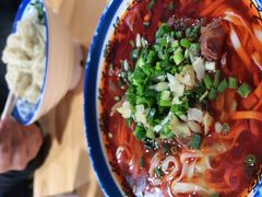 -魏旺湖北正宗牛肉面(硚口公园店)