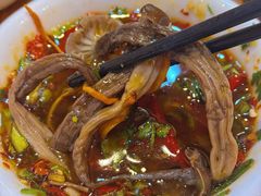 -乡土特色.冷锅鱼.牦牛肉汤锅