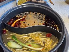 -钢管厂五区小郡肝串串香(蜀都万达店)