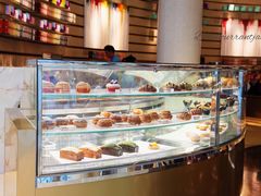 面包甜点陈列柜-视博茶点(美狮美高梅店)