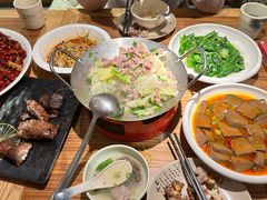 -肖四女乐山跷脚牛肉(滨江天街店)