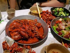-巴厘龙虾·榜首油焖大虾(音乐学院·沿江酒馆店)