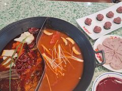 -肖婷姐大铁锅重庆火锅(南湖店)