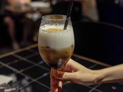 冲绳黑糖牛奶咖啡-The Coffee Academïcs(铜锣湾店)