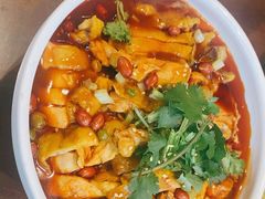 -川流不息·地道川菜·小龙虾(松东路店)