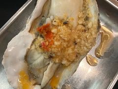 招牌蒜蓉烤蚝（超大）-蚝美人·生蚝海鲜烧烤(茶花园店)