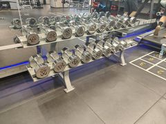 -EVOLUTION健身(麦凯乐店)