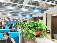 -小红鲸·海鲜餐厅(轸大路店)