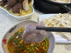 -九寨特色牦牛肉汤锅 羊肉汤锅