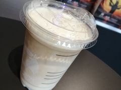 -瑞幸咖啡(田贝地铁站D出入口店)