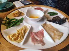 -云之南(八里庄店)