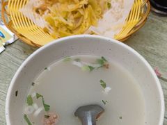 -何胖子丸子汤(南海街店)