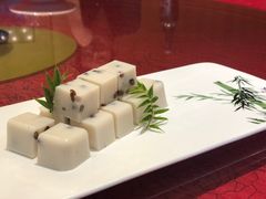 -宝界普菲特湖畔酒店