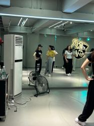 -YASAKI国际舞蹈中心