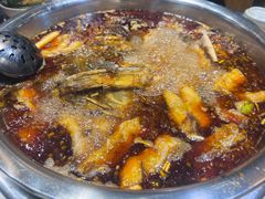 -肖肖酸萝卜鱼火锅(总店)