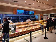 面包甜点陈列柜-泸溪河桃酥(欧尚店)