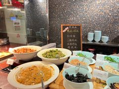-君来湖滨饭店·玫瑰园