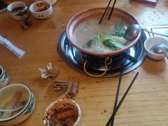 -阿婆情腊排骨火锅(金虹路店)