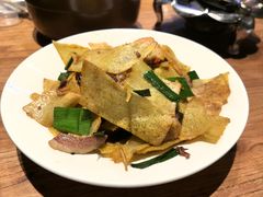腊肉炒豆丝-汉小城·老铫子藕汤·乡野湖北菜(江汉路吉庆街店)