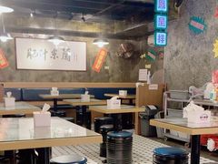 -肥汁米蘭香港米线(定西路店)
