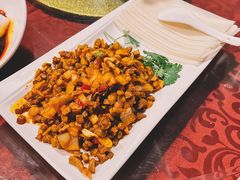 博饼羊肉卷-贯贯吉·清真餐厅(浙江中路店)