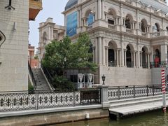 -东港音乐喷泉广场