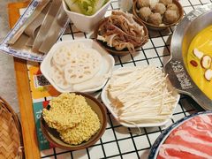 -土货重庆火锅(吾悦广场店)