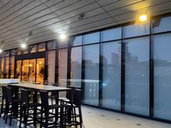 -鲜艳西餐厅(衡山路十二号华邑店)