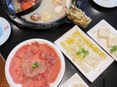 -重庆德庄火锅(体育中心店)