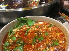 -肖肖酸萝卜鱼火锅(总店)