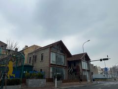 -万和春排骨砂锅米饭(新业广场店)