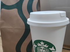 -星巴克臻选(南京金茂览秀城店)